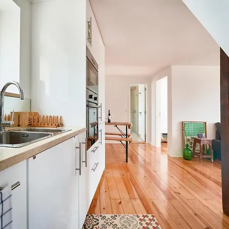 Cozy Flat In Santa Apolonia Apartment Lisbon Exterior photo