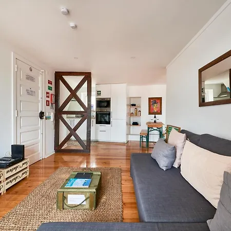 Cozy Flat In Santa Apolonia Apartment Lisbon Exterior photo